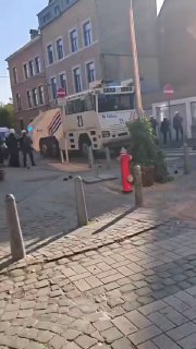 מהומות המהגרים מתפשטות לעיר ליג', בלגיה...