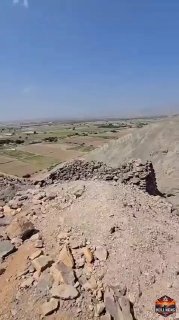 תימן: תיעוד חושף מנהרה חצובה ומבוצרת בהרים של המיליציה...