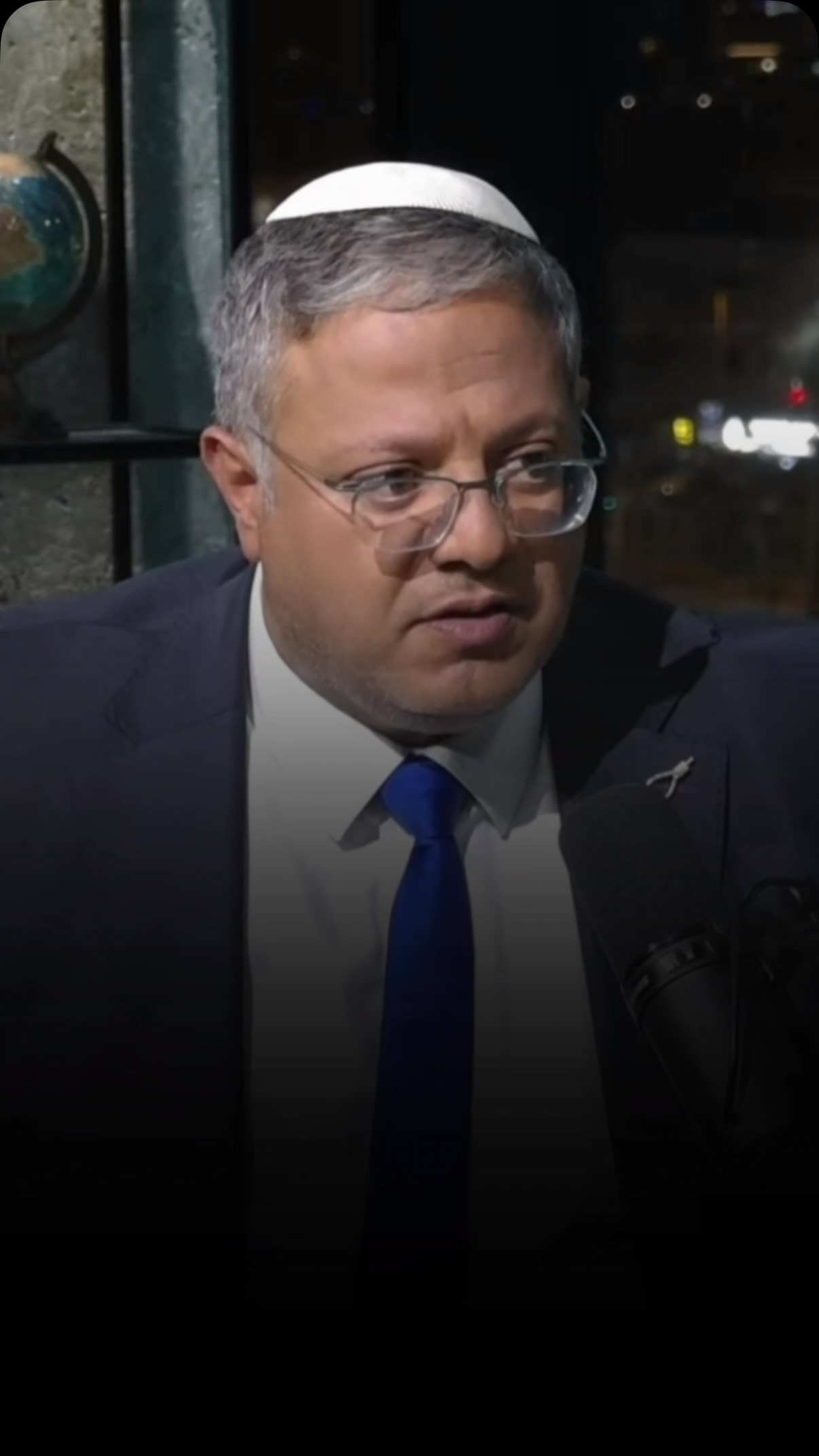 הם משקשקים כשהם רואים את הסרטונים האלו...