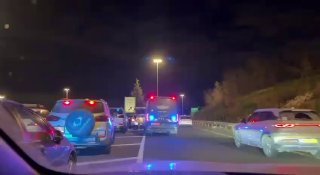 המעצר בכביש 1 ע"י הימ"מ: כוחות מיוחדים ממשיכים לפעול בהכוונת...