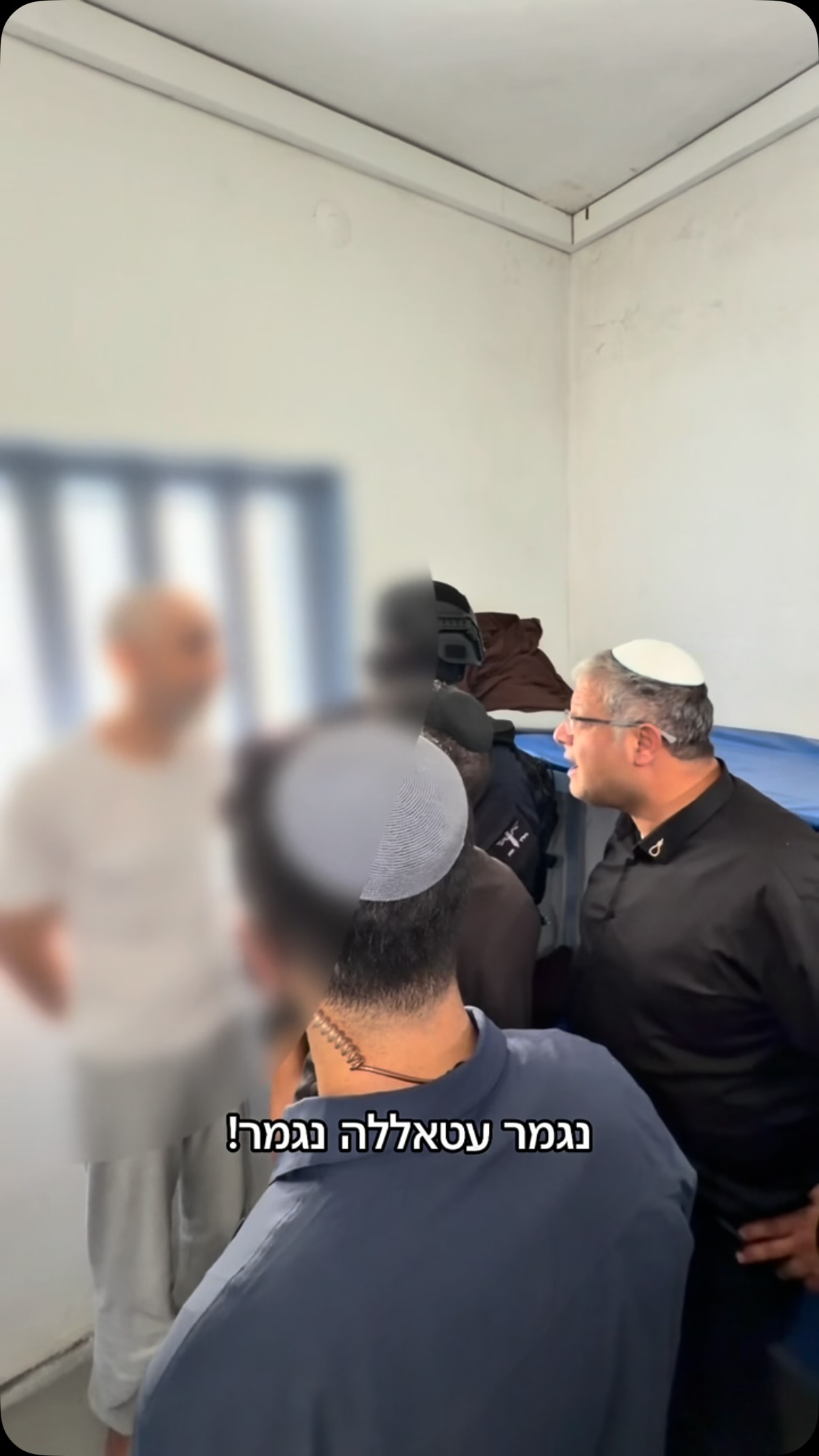 עטאללה, מחבל נתעב שכמוך! חשבת ששכחנו מה שעשית לפני 8 שנים...