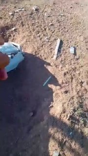 הסורים מצאו בדיר א זור פצצה שלא התפוצצה. כפי שאתם רואים הפצצה...