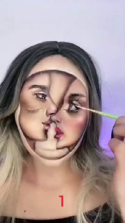 איפור פנים חזק ביותר...